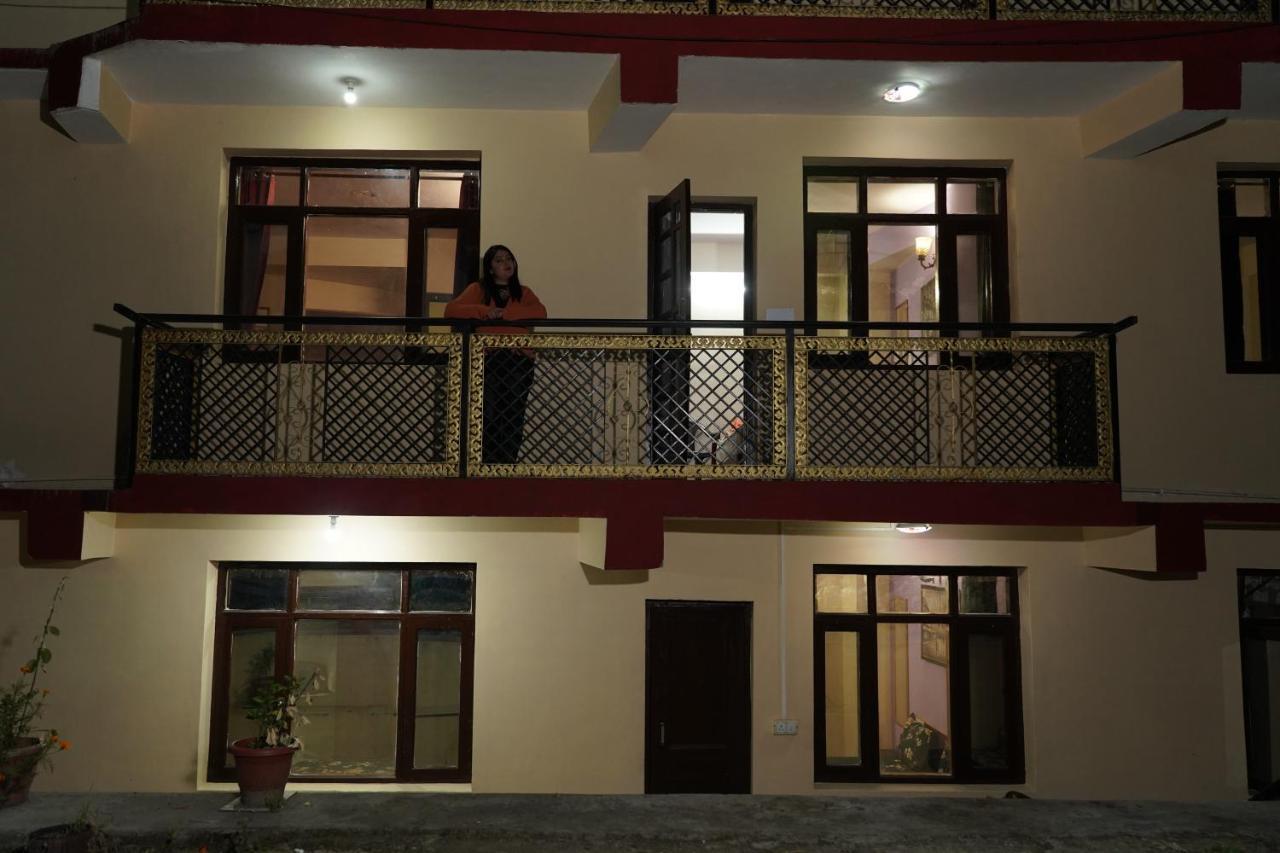 Shimla Pines Homestay Ngoại thất bức ảnh